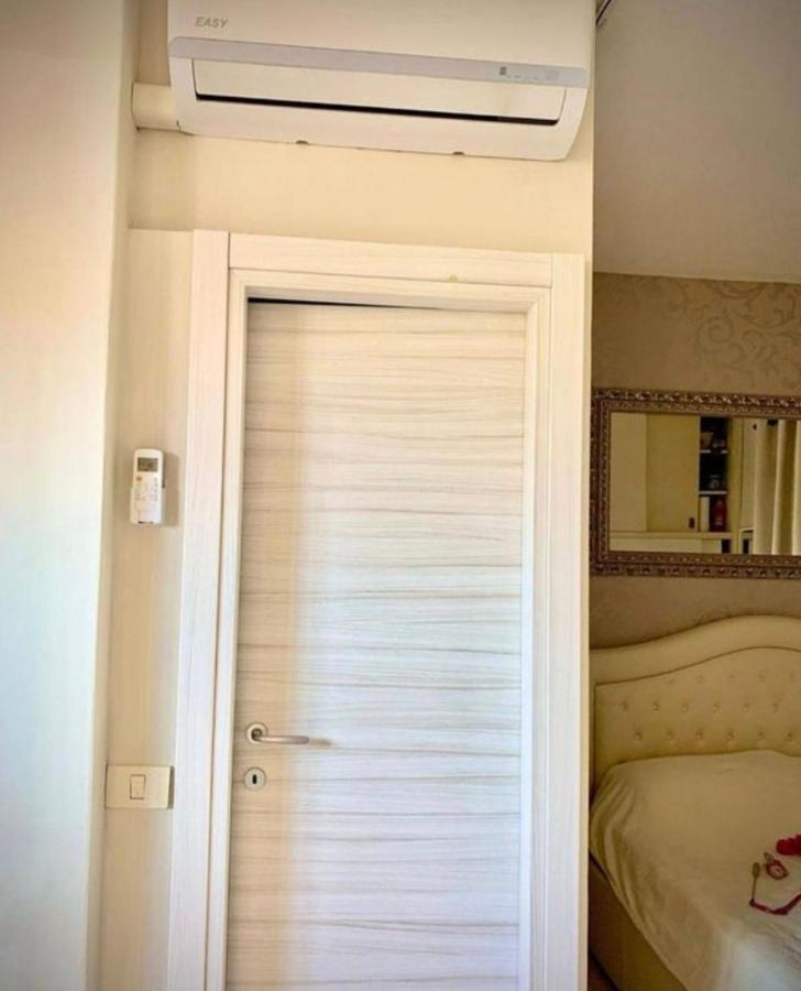 Appartamento Via Riccardo Lombardi 29 Olbia Exterior foto
