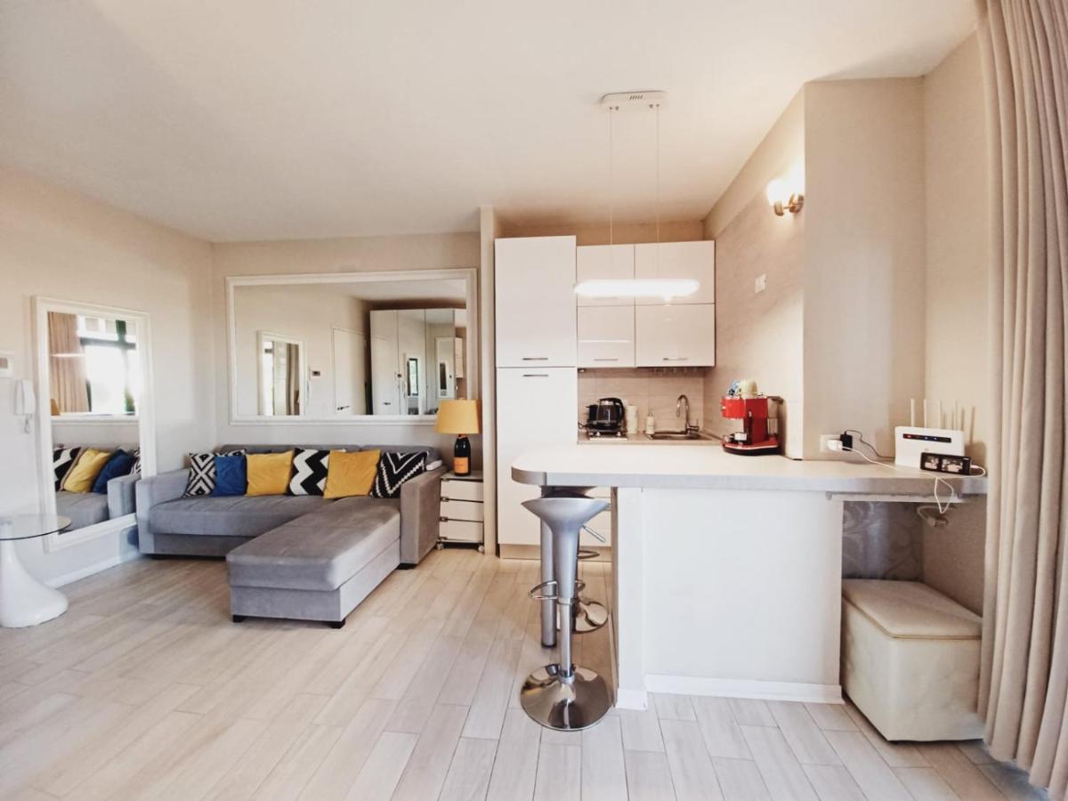 Appartamento Via Riccardo Lombardi 29 Olbia Exterior foto